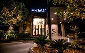 Bunprasop Garden Hotel